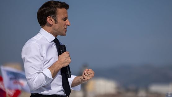 Όταν ο Emmanuel Macron επιχείρησε να διακόψει τη Eurovision