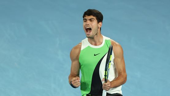 Ο Carlos Alcaraz εντυπωσίασε με το νέο του look στο Australian Open-Αυτή είναι η προπόνηση και διατροφή του