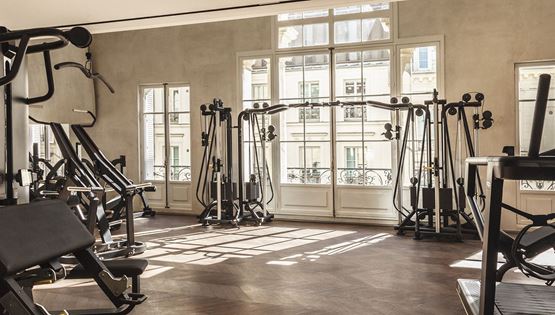 Γυμναστική και χαλάρωση στο Blanche, στο πιο αριστοκρατικό fitness club του Παρισιού