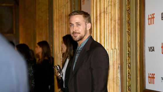 Αποκωδικοποιήσαμε τα στιλιστικά μυστικά του Ryan Gosling