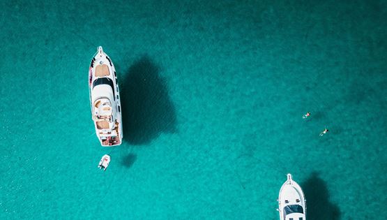 Dream job: Yacht reviewer με €5.000/μήνα