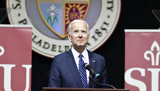 Ο διεθνής Τύπος υποδέχεται με ανακούφιση τη νίκη του Joe Biden