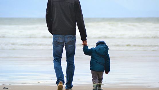 Γιατί η Ημέρα του Πατέρα αλλάζει ημερομηνία κάθε χρόνο