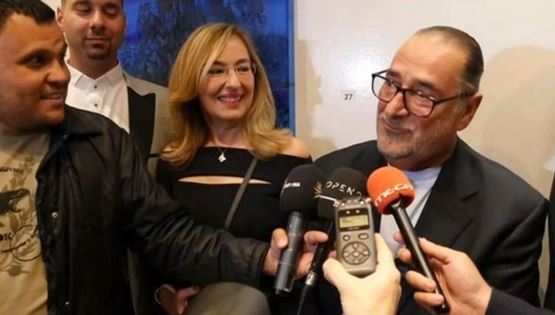 Βασίλη Καρρά, εσύ;