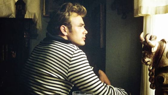 Η μαρινιέρα θα είναι πάντα το πιο καλοκαιρινό μπλουζάκι