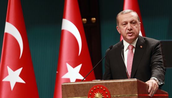 O Recep Tayyip Erdogan τα βάζει (και) με το Netflix