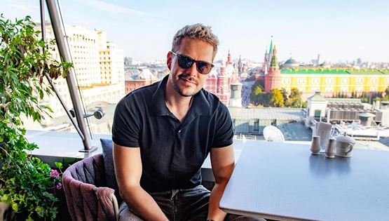 O Miloš Biković 'κόπηκε' από το White Lotus ως φιλορώσος