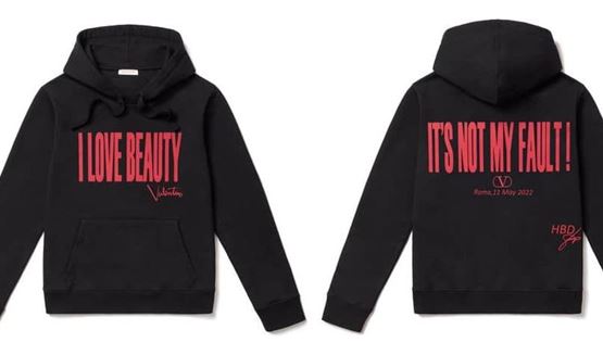 Ένα hoodie για τα 90 χρόνια Valentino