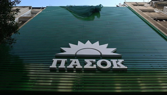 Ένας εμφύλιος πόλεμος μαίνεται στο ΠΑΣΟΚ