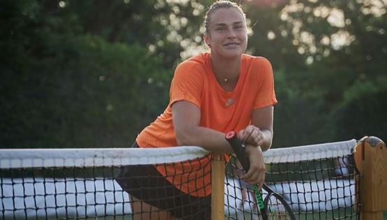 Μία topless φωτογράφιση για την Aryna Sabalenka