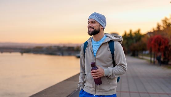 Οι πρωινές συνήθειες για καλύτερη ψυχική υγεία, σύμφωνα με το Harvard