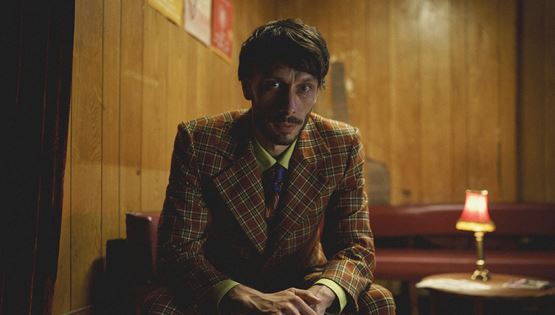 Στα δικαστήρια το Netflix για τη σειρά Baby Reindeer-τι έχει συμβεί