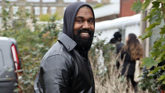 Ο Kanye West μετάνιωσε για τα αντισημιτικά 'μαργαριτάρια' του