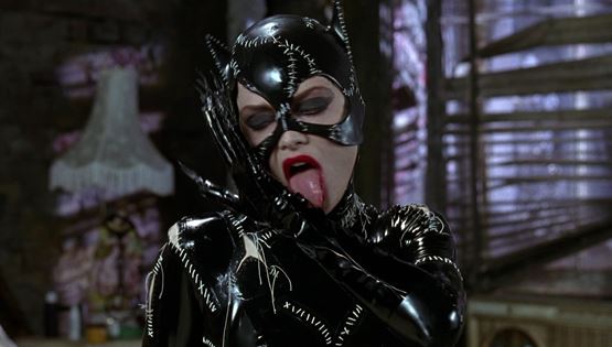 Catwoman, ετών 80