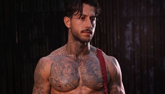 Σταύρος Γιαννόπουλος, ένας Έλληνας στους πιο σέξι πυροσβέστες της Αυστραλίας