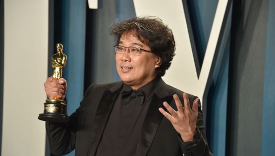 O Bong Joon-Ho έχει κάτι να πει για το Asian Hate