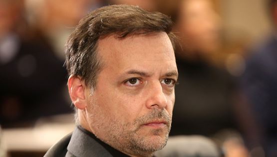 Ο Χάρης Δούκας μας συστήνει τον πατέρα του