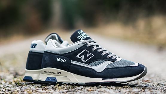 Αυτό το ζευγάρι New Balance έγινε 30 και επανακυκλοφορεί