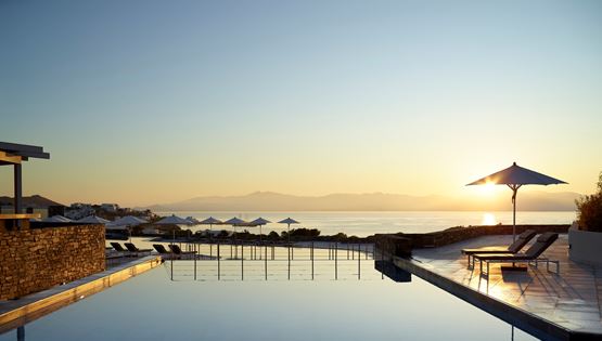 Στην Πάρο με κάθε αίσθηση