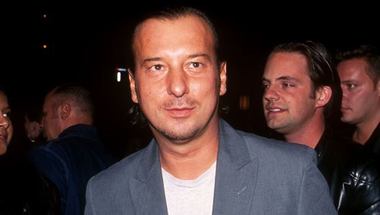 Helmut Lang, ο σχεδιαστής που έκανε μόδα τον μινιμαλισμό