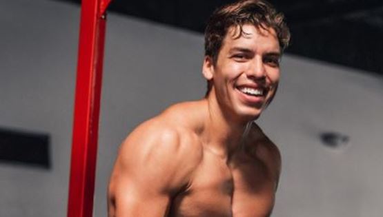 Η καλύτερη άσκηση για τρικέφαλους από τον γιο του Arnold Schwarzenegger