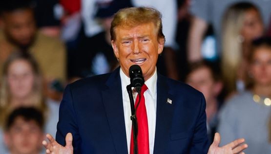 Πρώτη ματιά στο The Apprentice, την ταινία για τη ζωή του Donald Trump