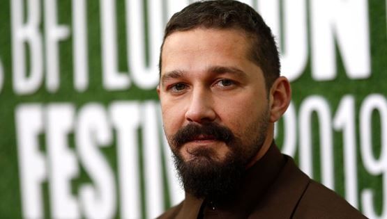 Ο Shia LaBeouf μιλά για τα παιδικά τραύματα που τον οδήγησαν στον αλκοολισμό