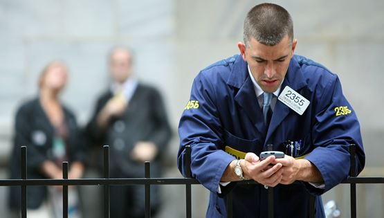 Η Google θέλει να αλλάξει τη σχέση μας με τα smartphones