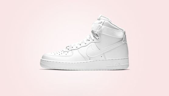 5 λευκά sneakers για να αγοράσεις τώρα και να φοράς για πάντα