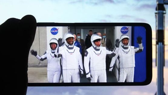 H NASA θέλει να βάλει Wi-Fi στη Σελήνη. Αλλά γιατί;