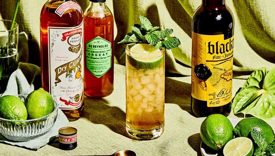 Η ιστορία και η συνταγή του Mai Tai