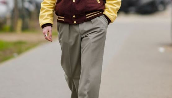 Παντελόνια με τσάκιση, η νέα μας εμμονή