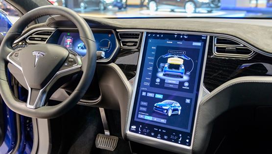 Γιατί οι ήχοι κλειδώματος των Tesla γίνονται viral;