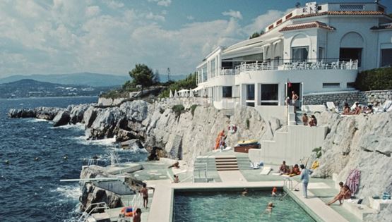 Στο Hotel Du Cap, το καταφύγιο των celebrities στη Γαλλική Ριβιέρα