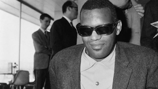 Όσα έμαθε η ζωή στον Ray Charles