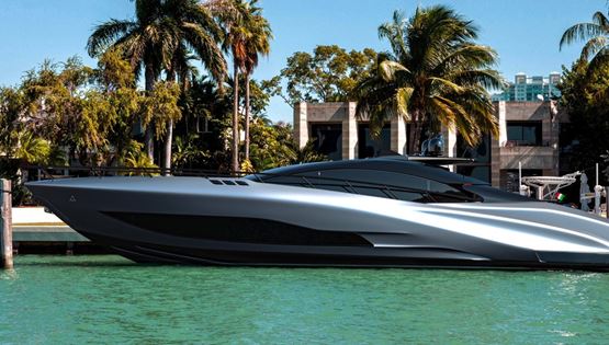 Officina Armare, δημιουργώντας μία Lamborghini για το νερό