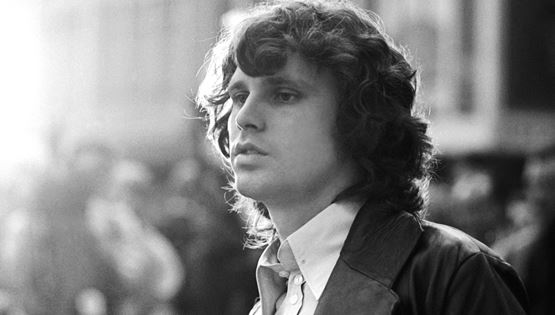 Jim Morrison, ένας όμορφος, συνειδητοποιημένος σπασίκλας