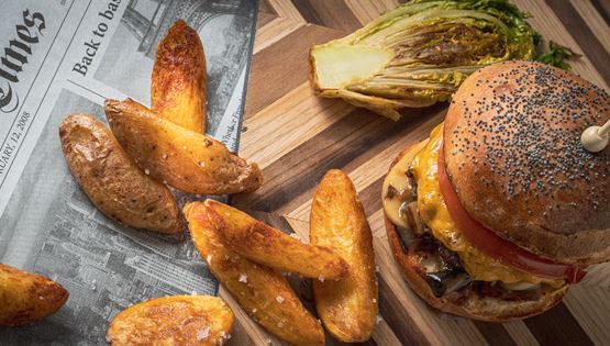 Η συνταγή του Αλέξανδρου Τσιοτίνη για αφράτα burger buns