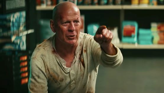O Bruce Willis είναι ξανά ο John McClane, έστω και για διαφήμιση