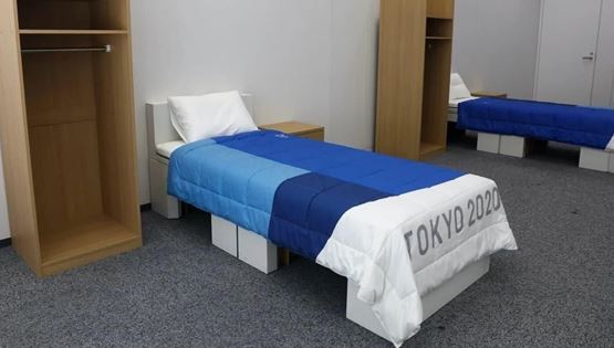 Οι αθλητές δοκίμασαν την αντοχή χάρτινων κρεβατιών τους στους Ολυμπιακούς Αγώνες και ιδού τα αποτελέσματα