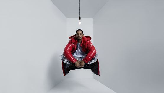 O Will Smith νικά τη βαρύτητα στη νέα καμπάνια της Moncler