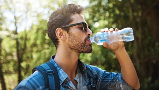 Τι θα συμβεί στο σώμα σου αν σταματήσεις να πίνεις νερό