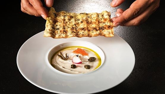 Tasty Awards 2024 x Esquire: Τα εστιατόρια που τιμούν την ελληνική κουζίνα