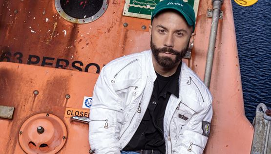 Ο Woodkid θέλει να τον φωνάζουν Yoann