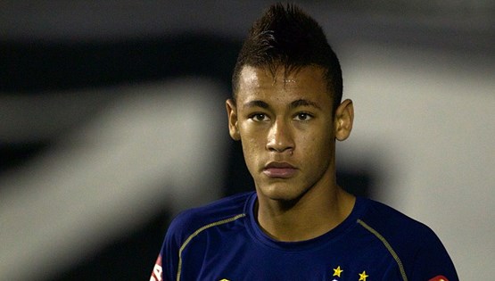 Όταν ο 17χρονος Neymar έκανε το ντεμπούτο του στη Santos