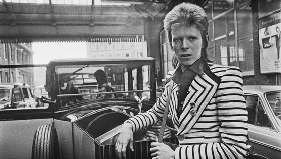 O David Bowie είναι και επίσημα ο πιο επιδραστικός Βρετανός καλλιτέχνης
