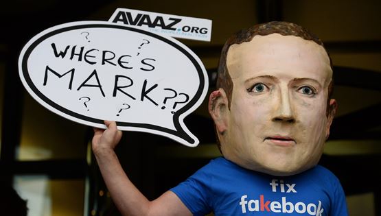 Το Facebook κάνει 300.000 λάθη καθημερινά