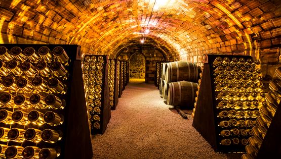 Στη σπηλιά μίας πολύ εκλεκτής σαμπάνιας