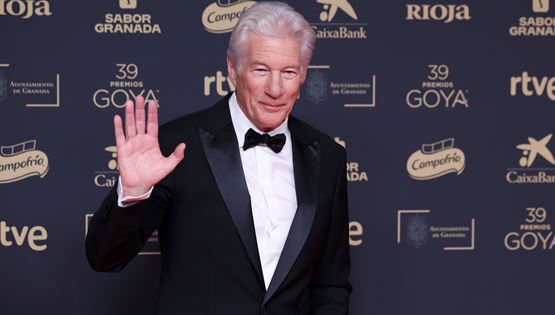 Τι κάνει ο Richard Gere για να δείχνει 20 χρόνια νεότερος