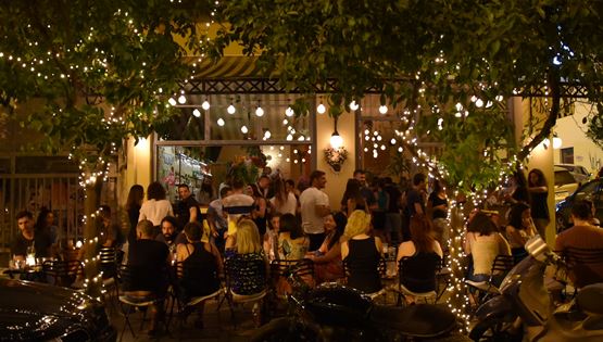 5 από τα καλύτερα cafe bars του Παγκρατίου
